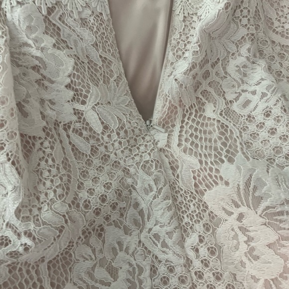 Tadashi Shoji wedding dress - Picture 13 of 15